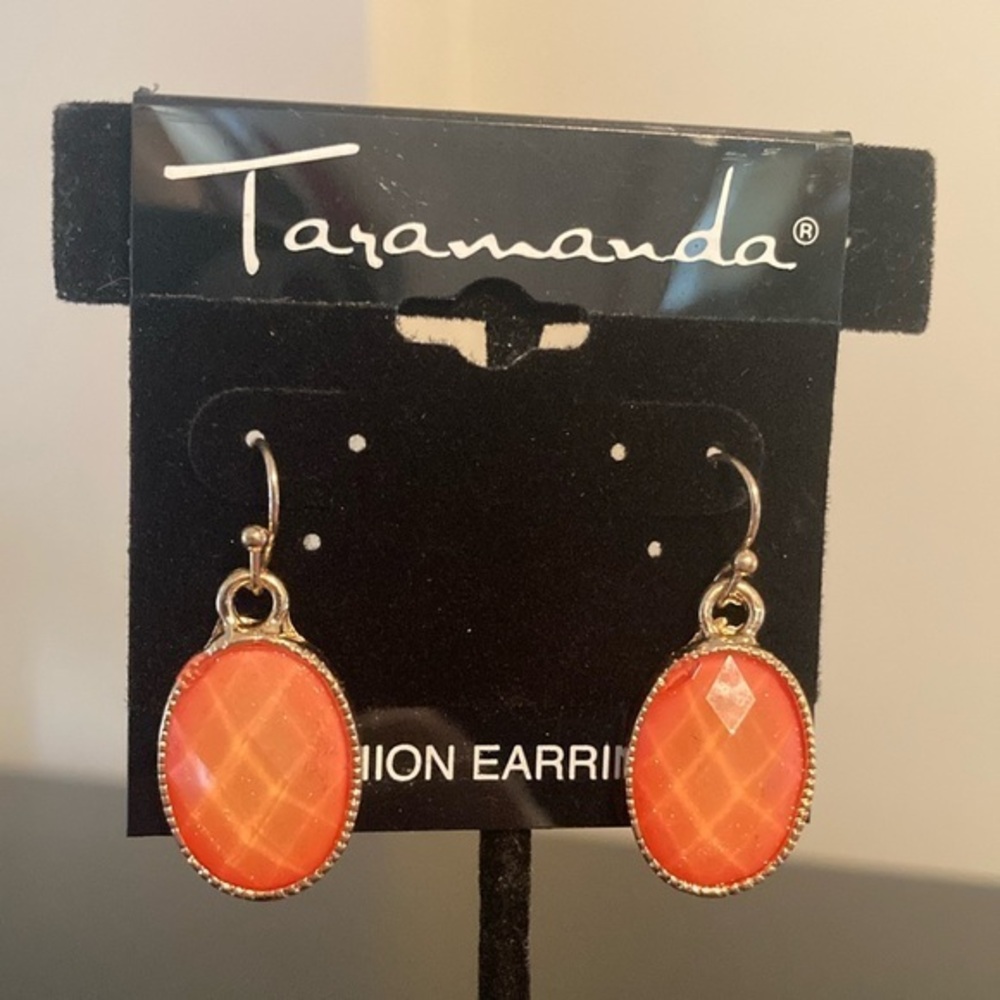 Taramanda Orange Oval Earrings